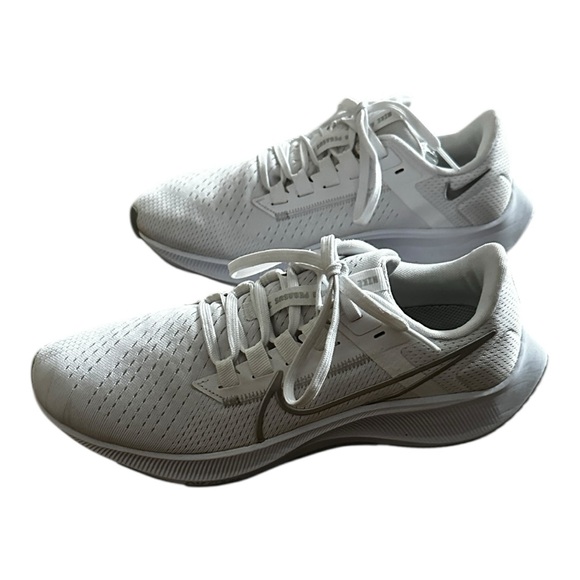 WMNS Nike Air Zoom Pegasus 38 White Silver Size 8.5 - Picture 12 of 12